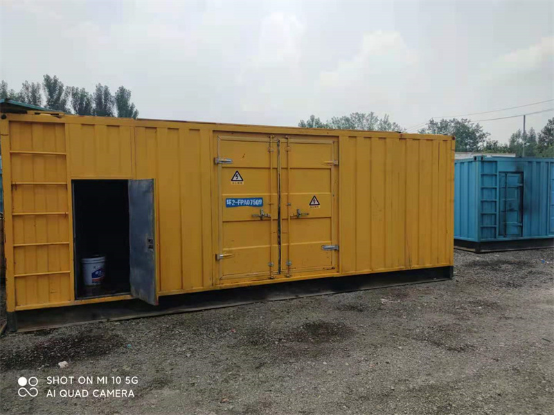 仓山200KW柴油发电机组需要配备什么型号的电缆线？